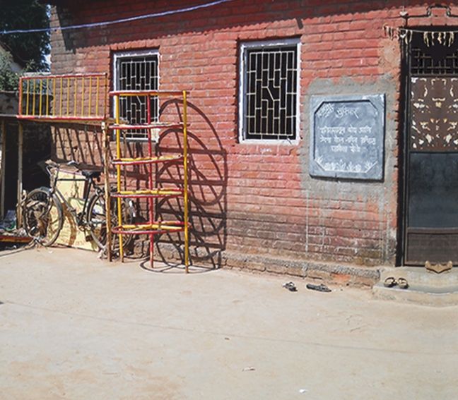 The original Anubhuti school building in Bramhapuri